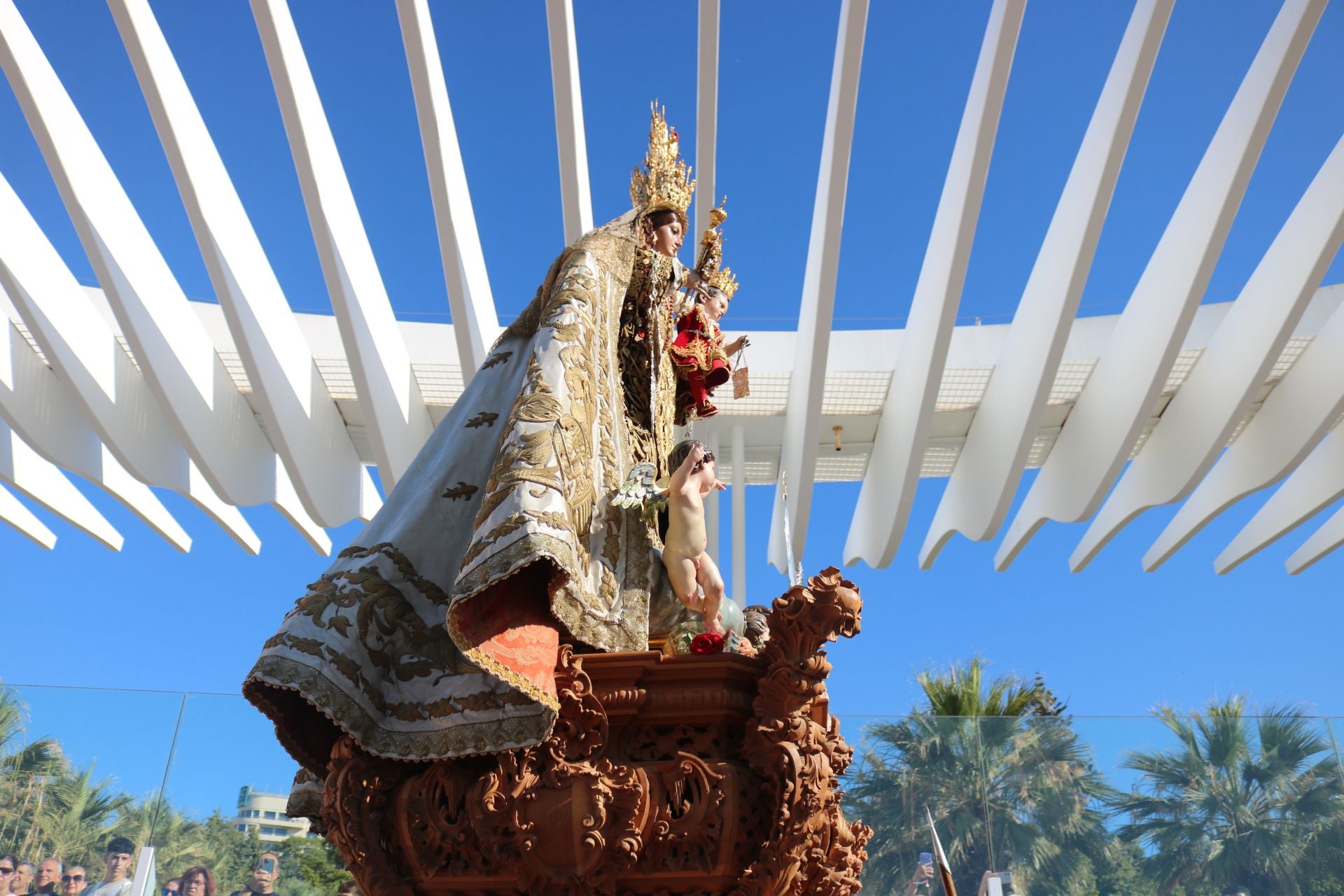 Procesión marinera de la Virgen del Carmen de El Perchel