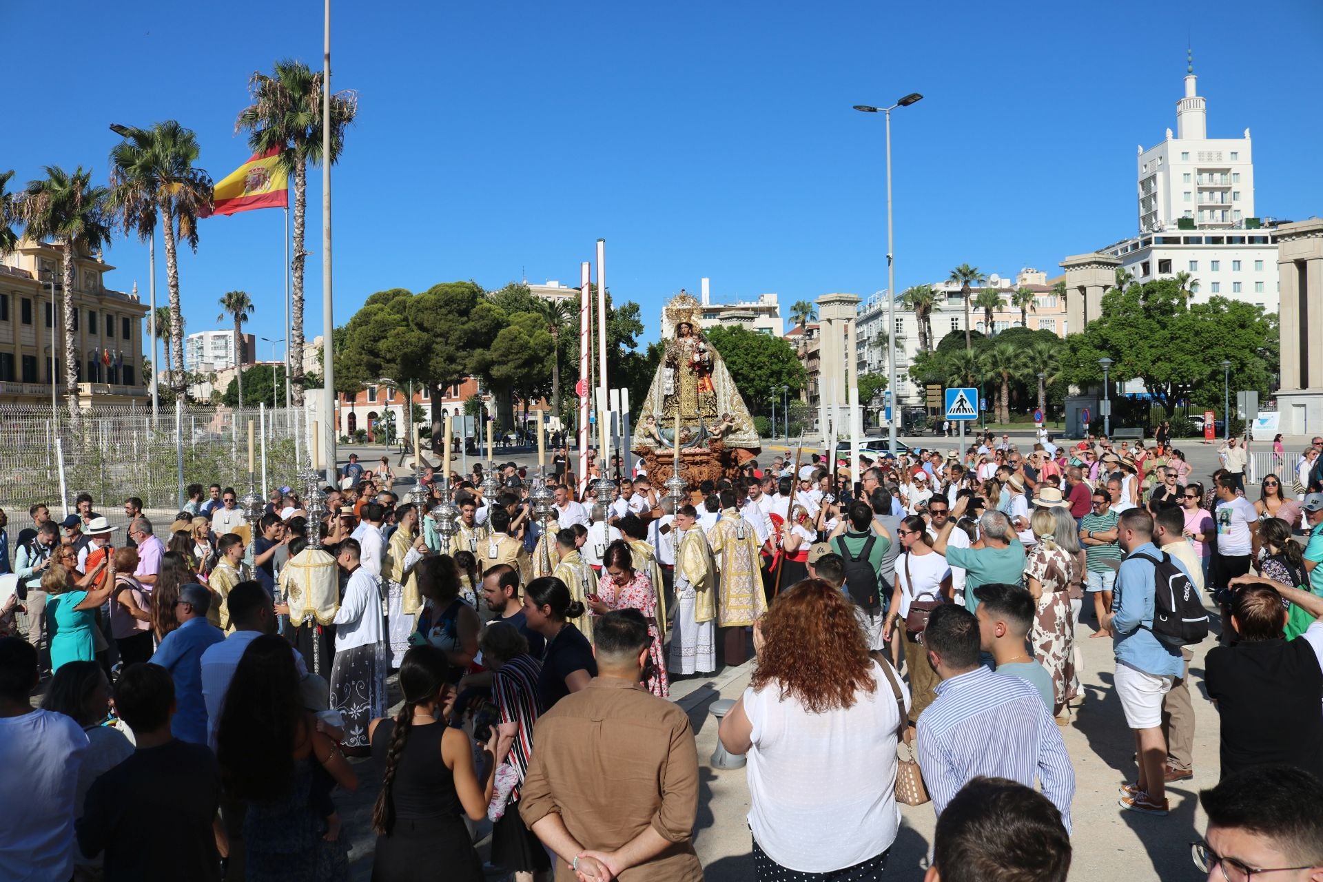Procesión marinera de la Virgen del Carmen de El Perchel