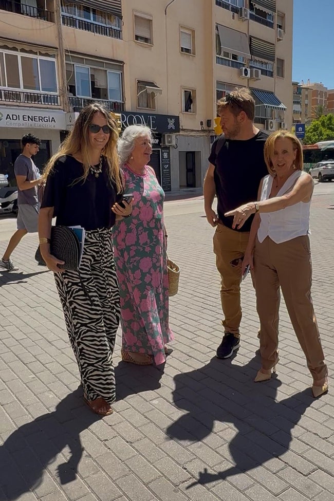 Un momento de la visita, Gómez, Porras, Sguiglia y Medina.