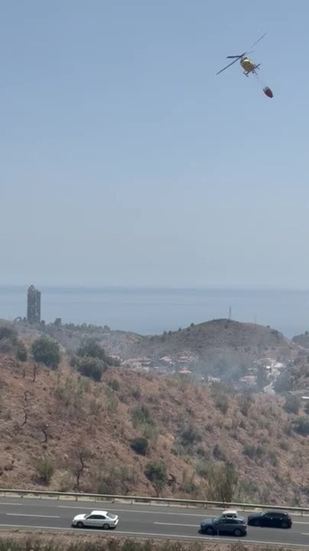 Incendio forestal en el paraje de Jarazmín en Málaga