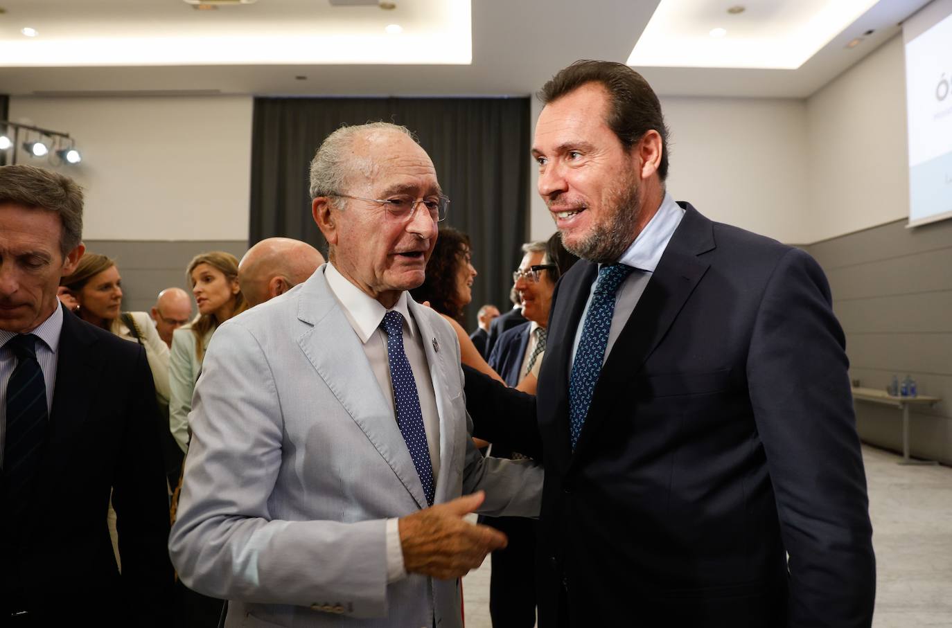 El ministro de Transportes anuncia nuevas inversiones en Málaga durante un Foro SUR