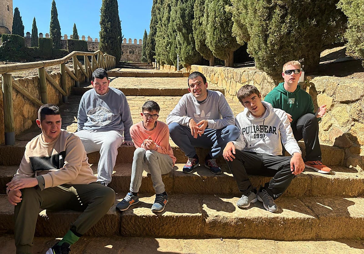 Los fines de semana realizan actividades culturales por Antequera y la comarca.