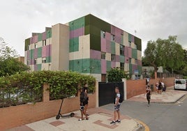 Actual centro de acogida municipal, en la calle Donoso Cortés.