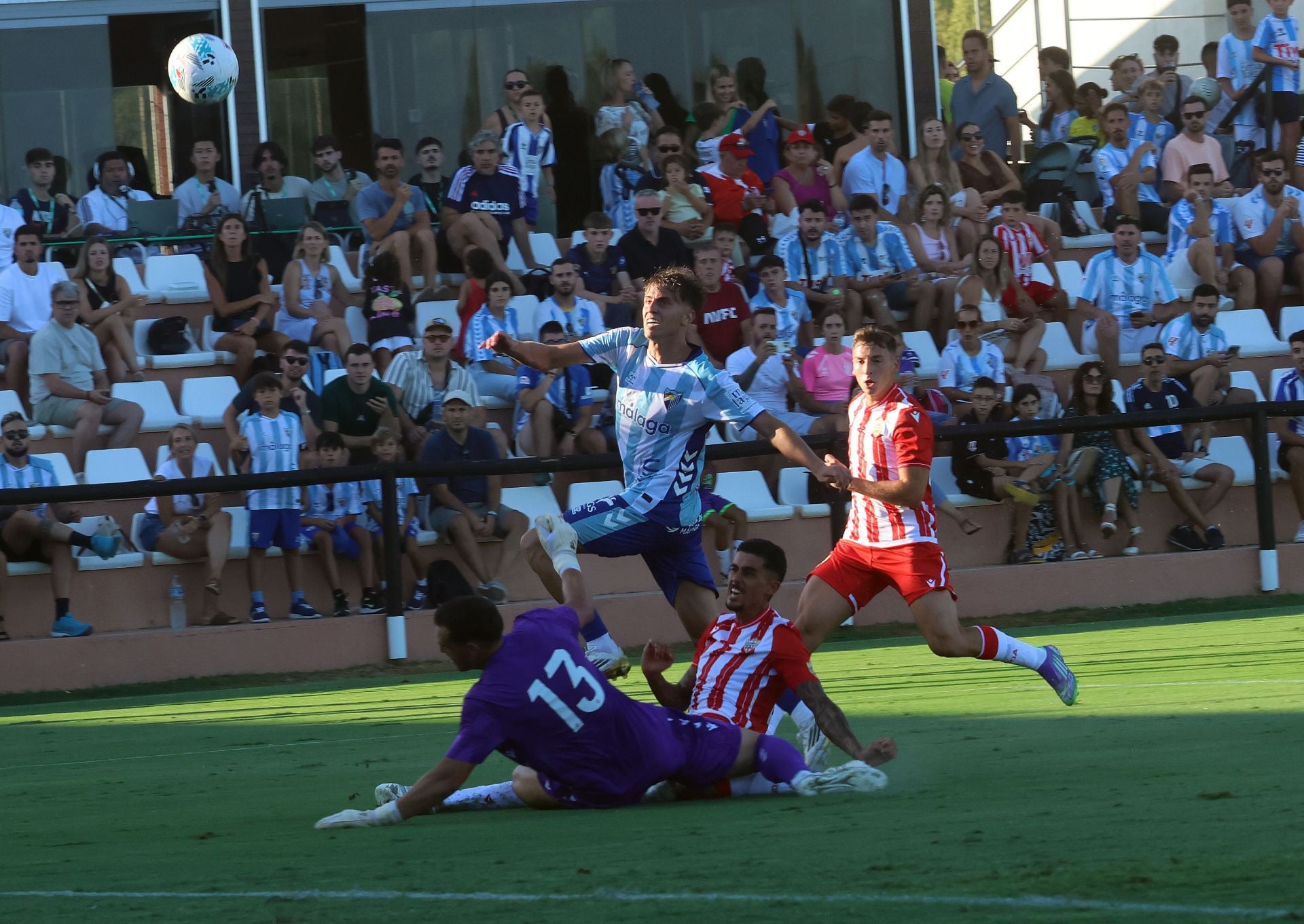 El amistoso Almería- Málaga, en imágenes