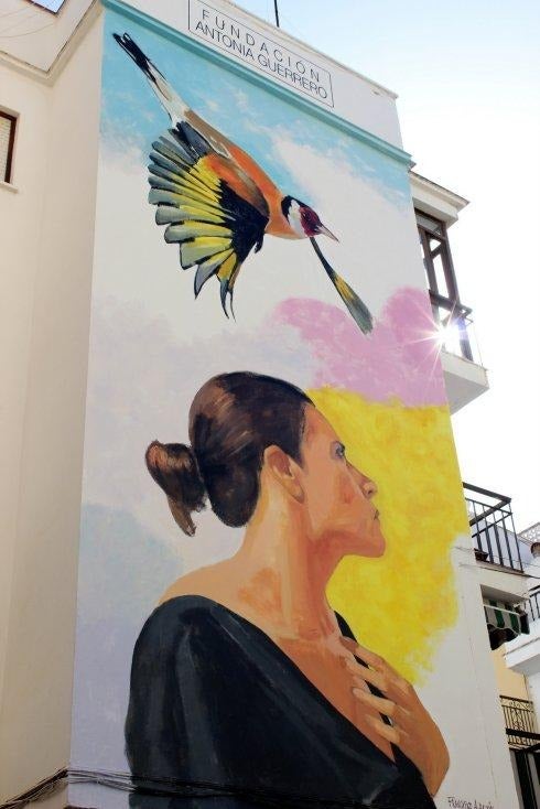 Mural en homenaje a la Fundación Antonia Guerrero