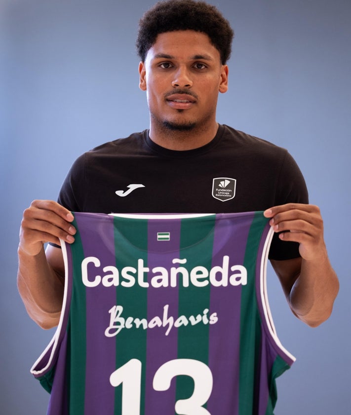 Imagen secundaria 2 - Castañeda: «Espero que seamos igual de buenos, aunque el Unicaja tuvo una temporada increíble»