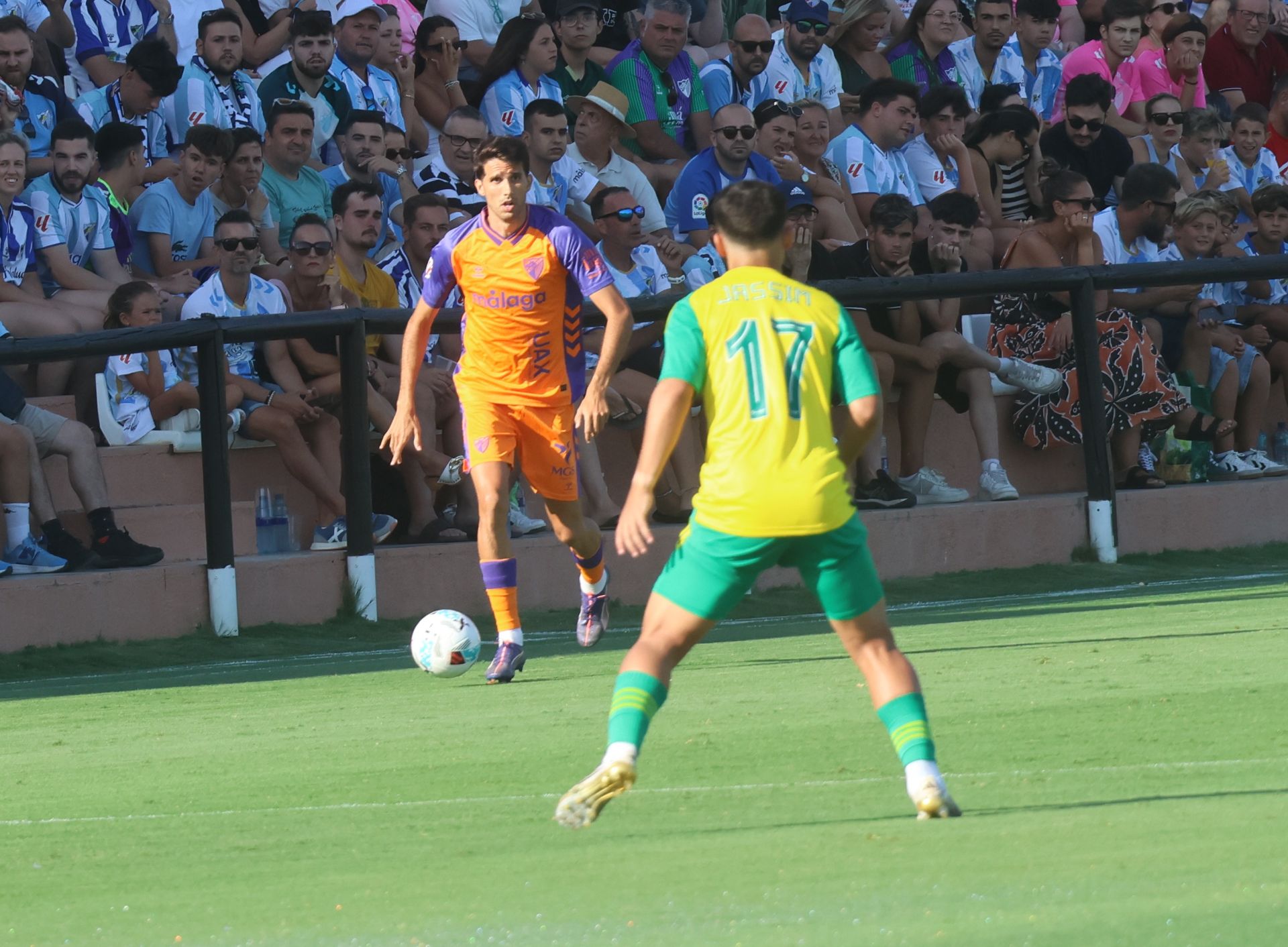 El partido entre Málaga y el Al-Wakrah en Marbella, en imágenes