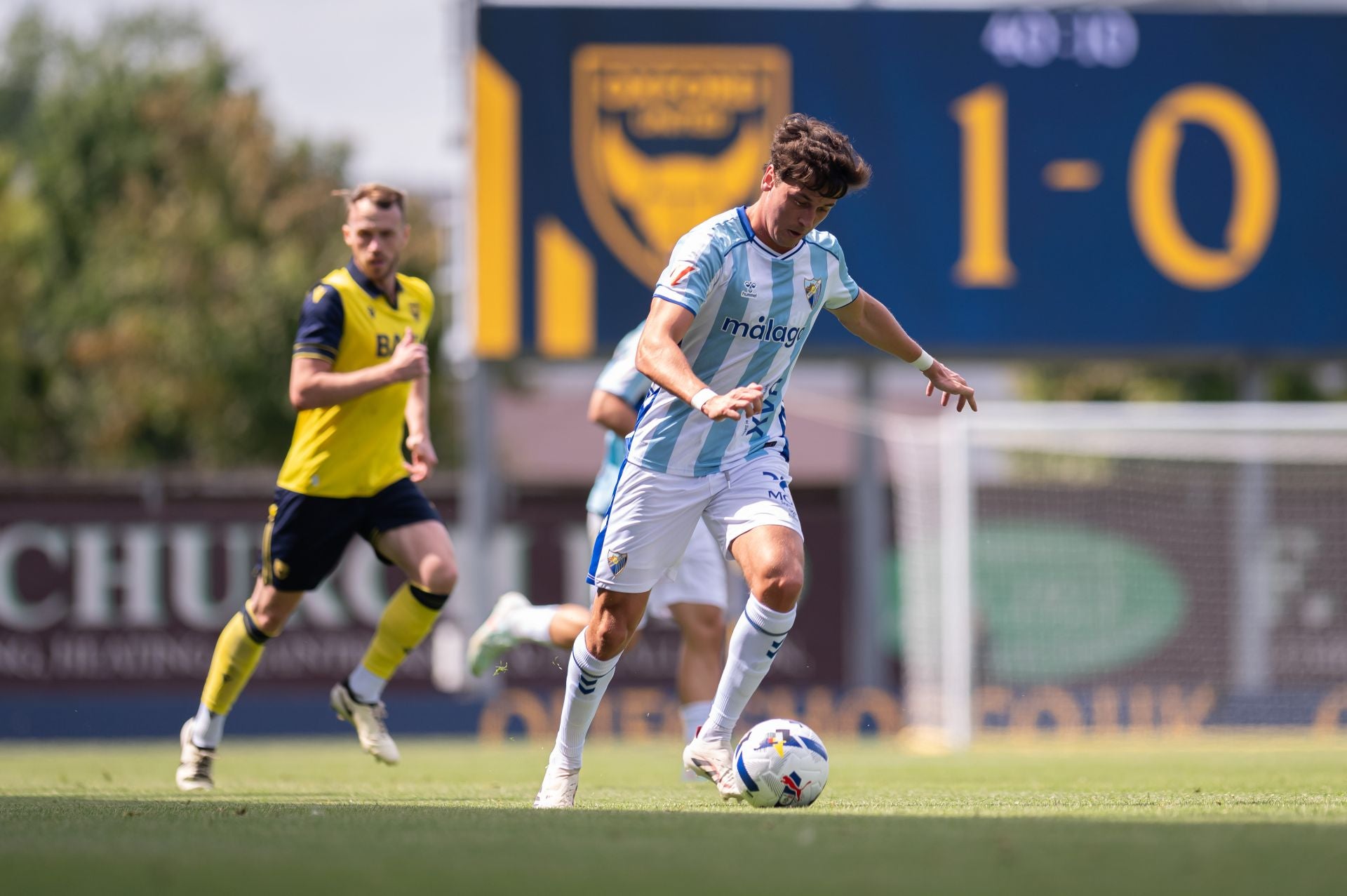 Las imágenes del amistoso entre el Oxford United y el Málaga