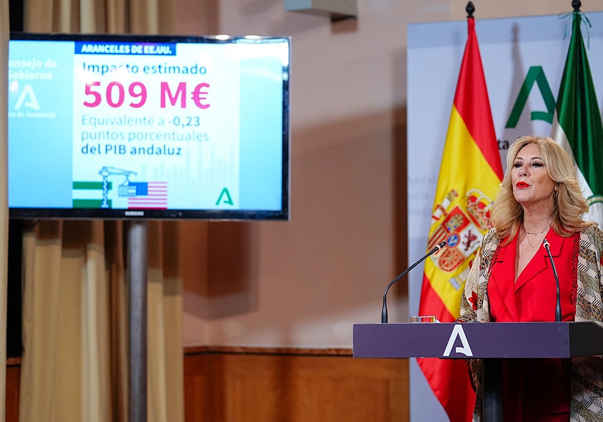 Carolina España, este lunes tras el último Consejo de Gobierno del curso político.