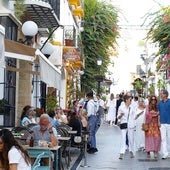 El turismo nacional ha bajado un 34% en Marbella al inicio de este verano.