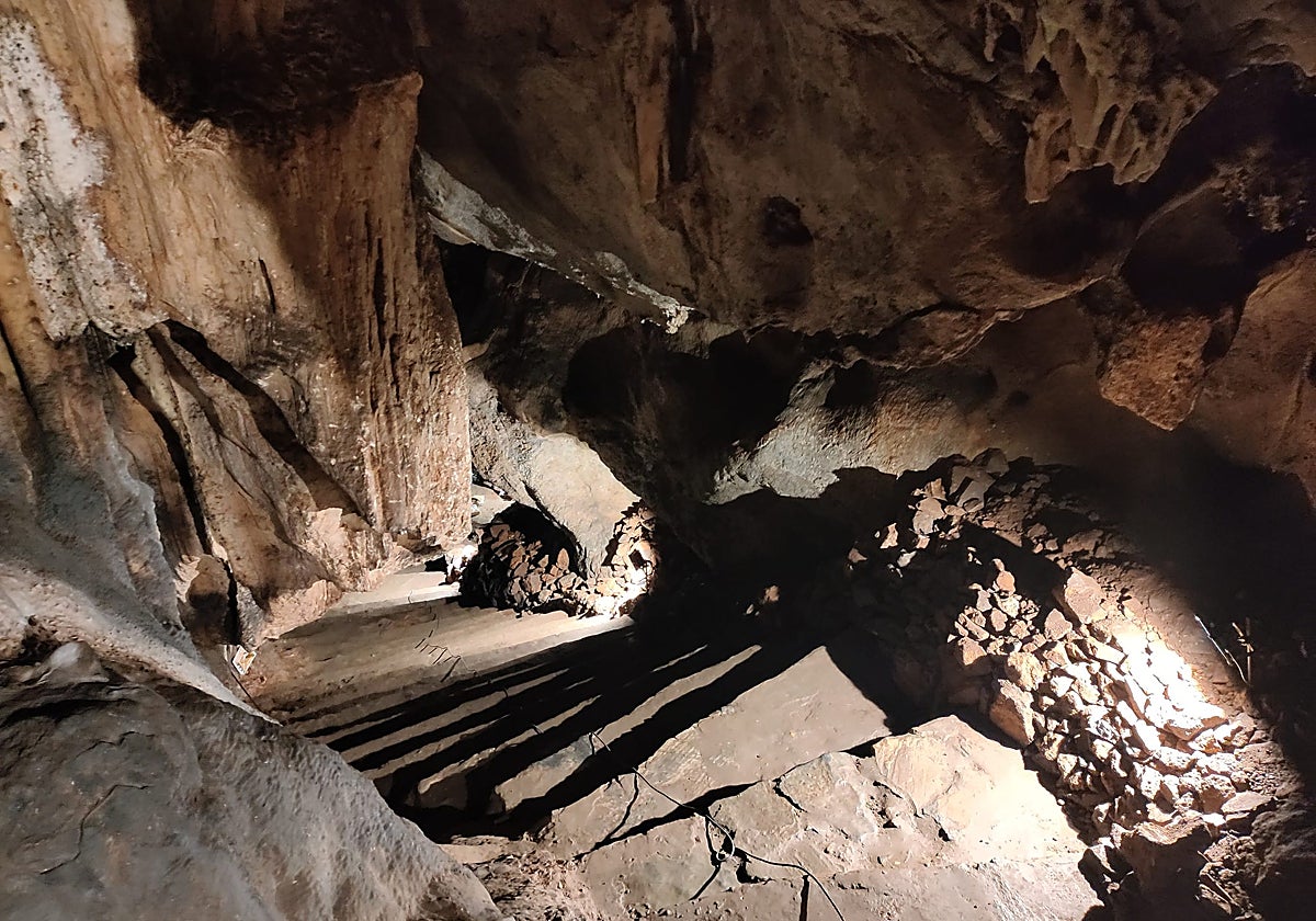 El interior de la Cueva de Ardales.