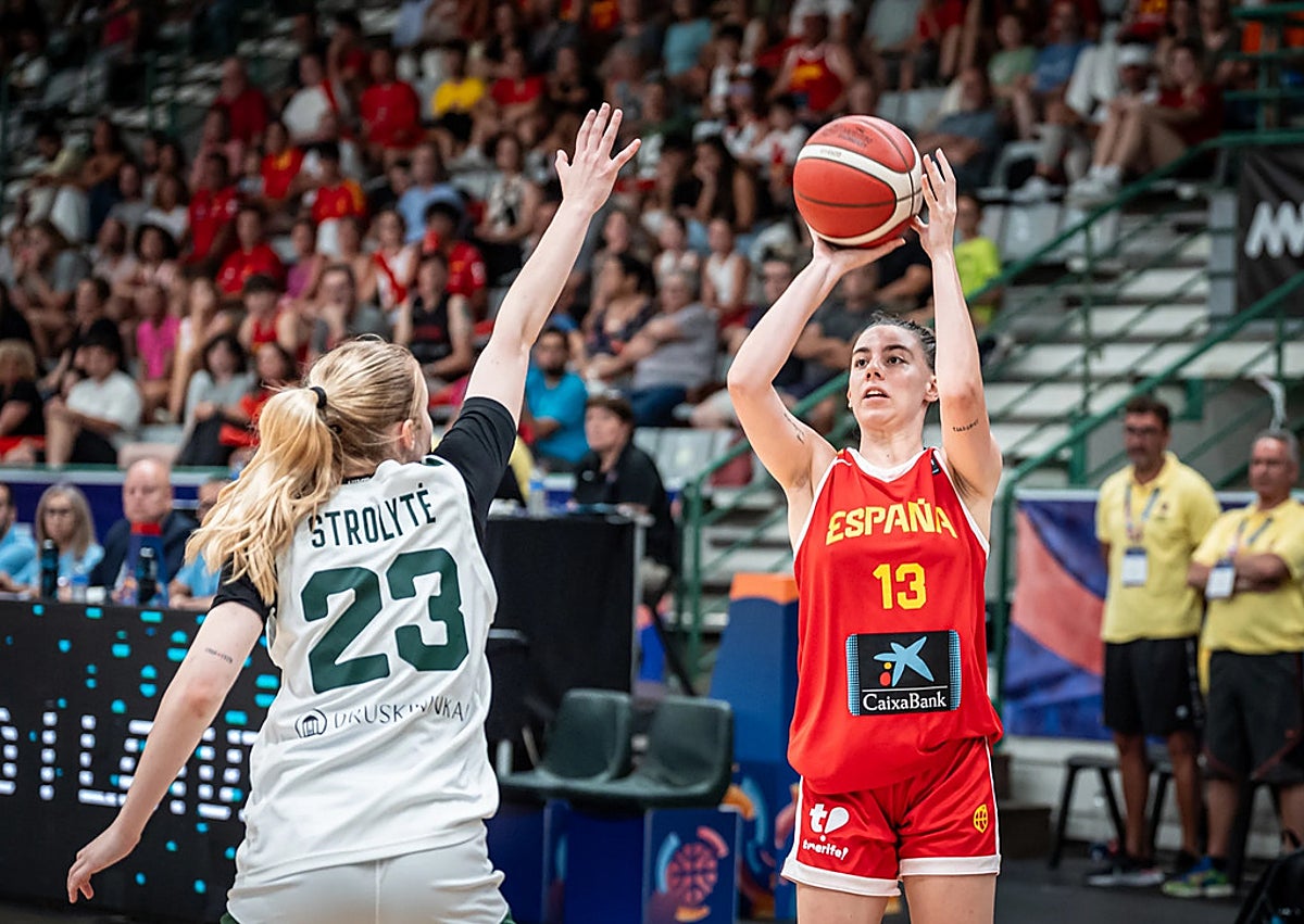 Imagen secundaria 1 - Carla Viegas, campeona de Europa sub-20 con recital de triples incluido