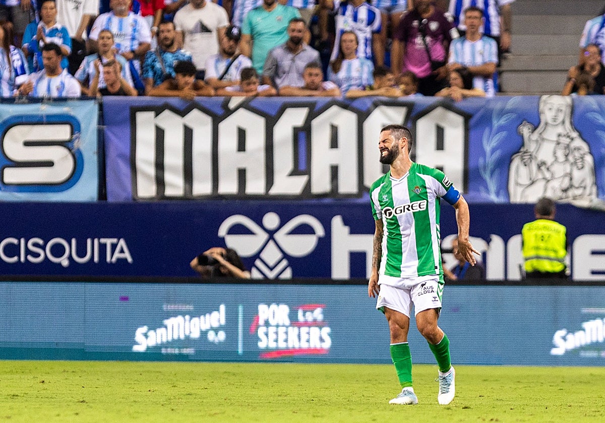 Isco, dolorido en el partido del sábado.