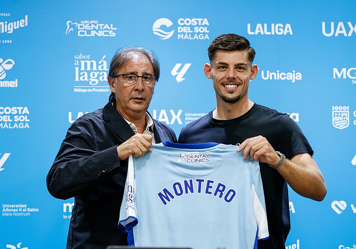 Loren Juarros y Montero, en la presentación del defensa este lunes.