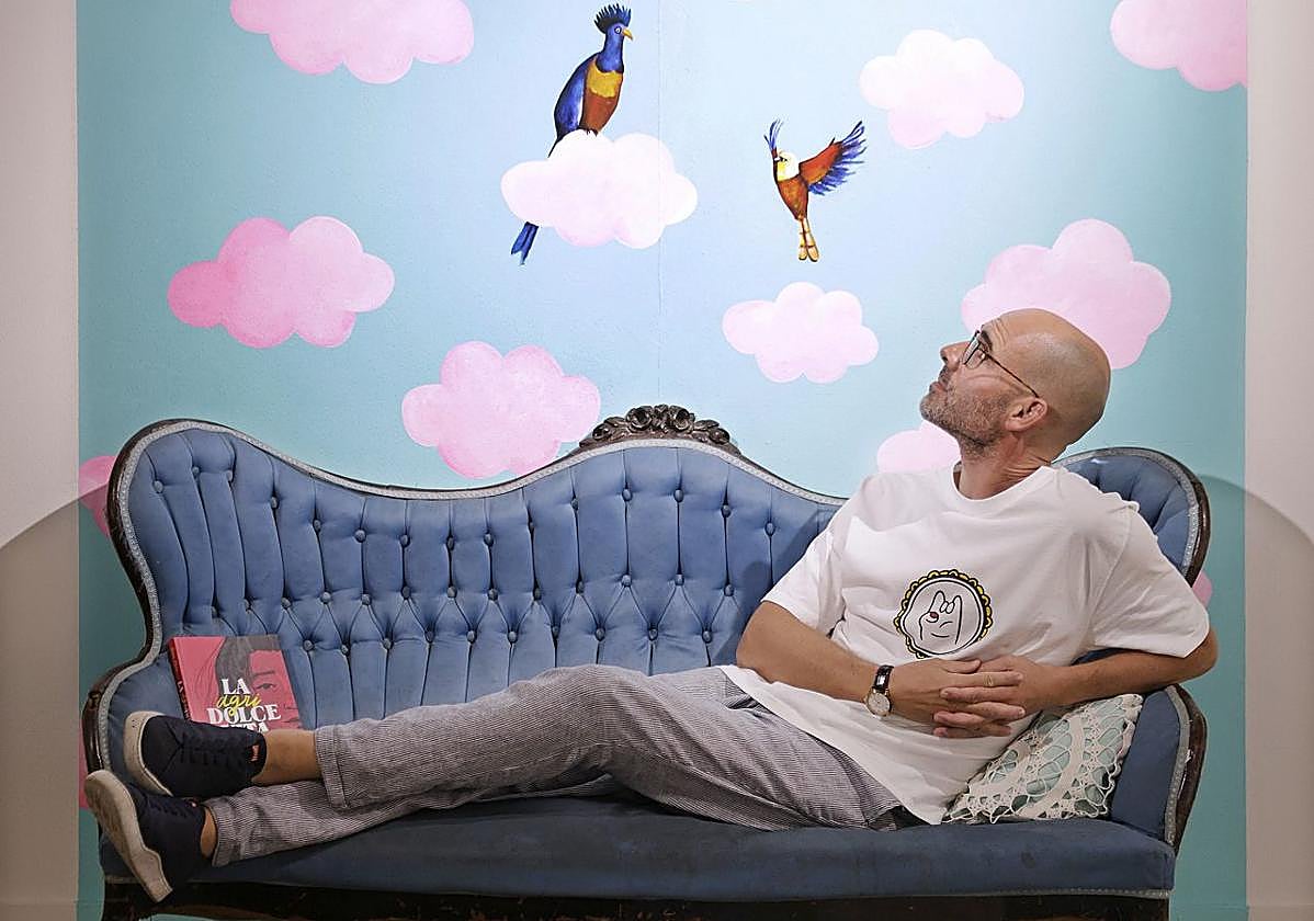 López, en la exposición de RARA en La Térmica.