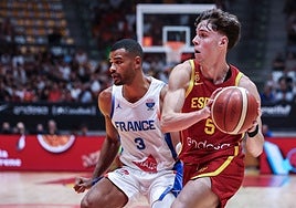 El malagueño Mario Saint-Supery, en acción en el choque de este jueves.