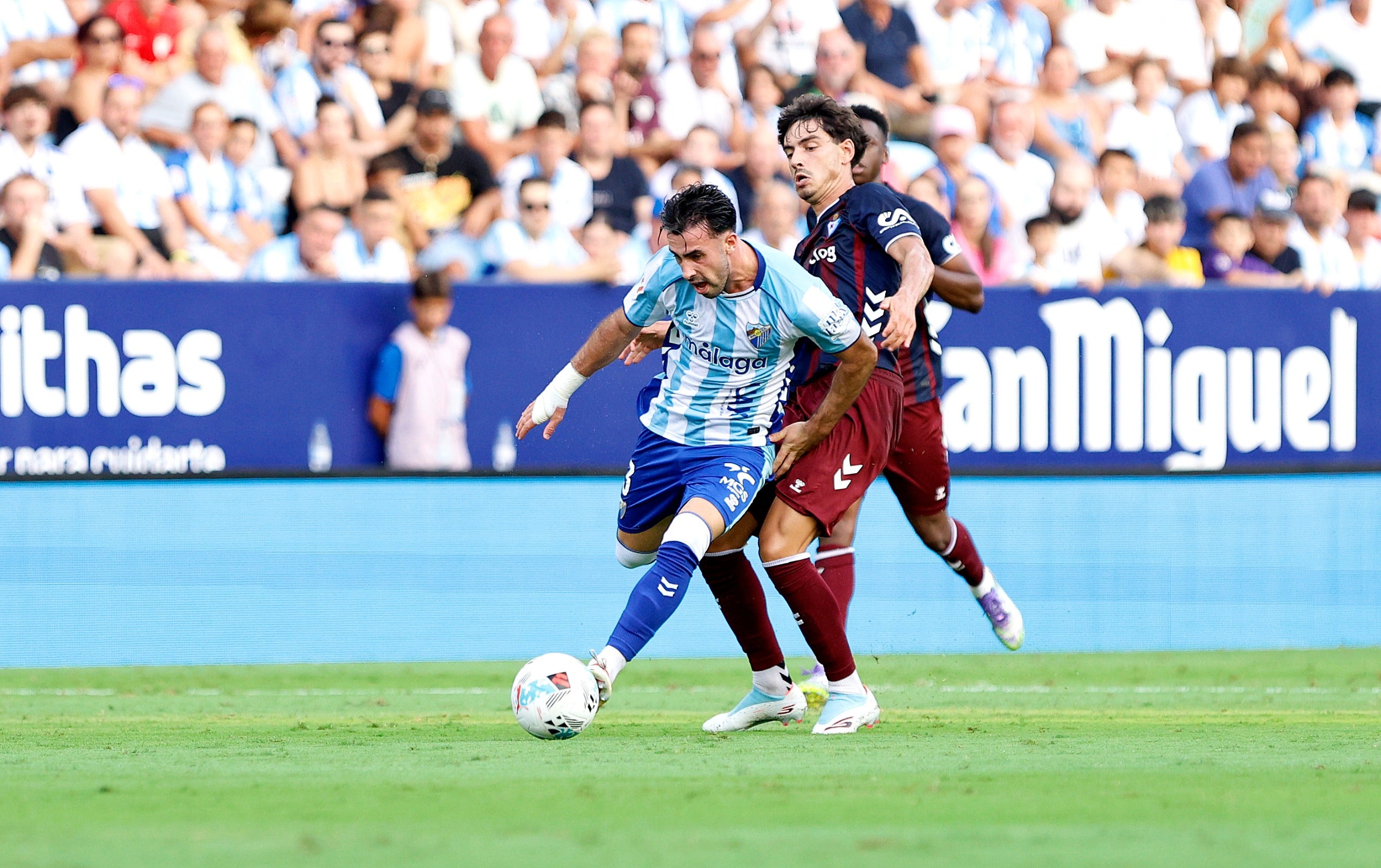 Las mejores imágenes del primer partido de la temporada: Málaga-Eibar