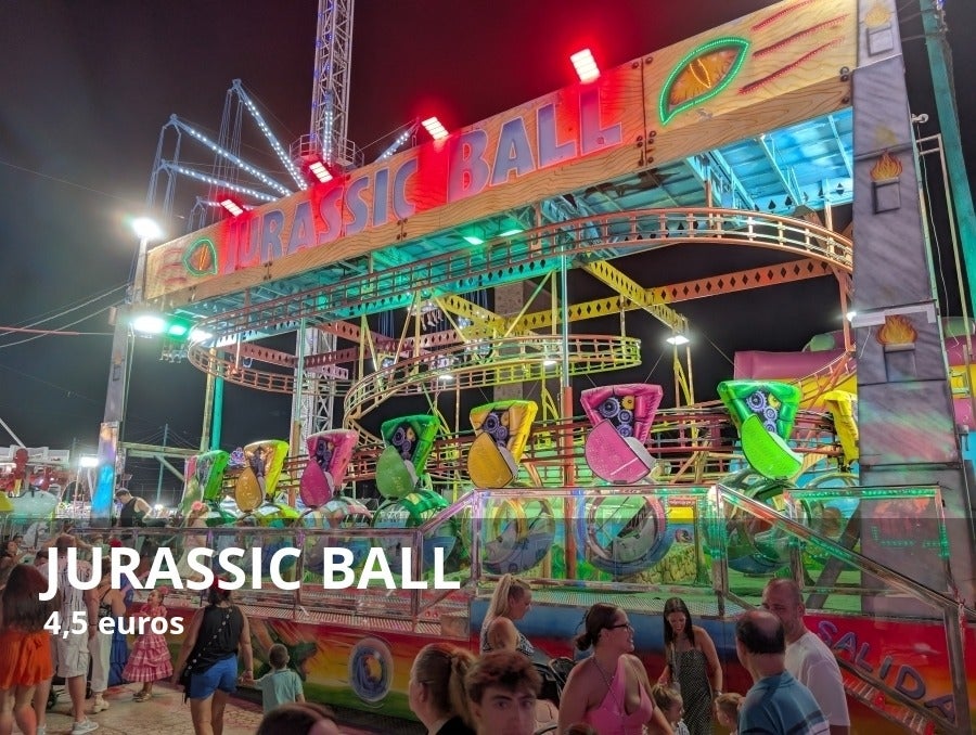 Feria de Málaga 2025: precios de los cacharritos, carricoches y atracciones del Real