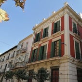 Fachada del palacio de Crópani