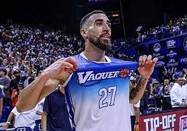 Chris Duarte, tras un partido con Vaqueros de Bayamón.