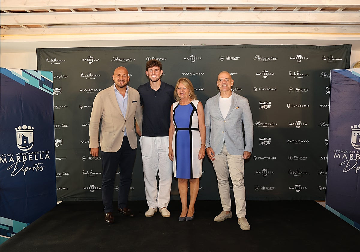 La alcaldesa, Ángeles Muñoz, ha mostrado su satisfacción por la elección del municipio como sede del torneo.