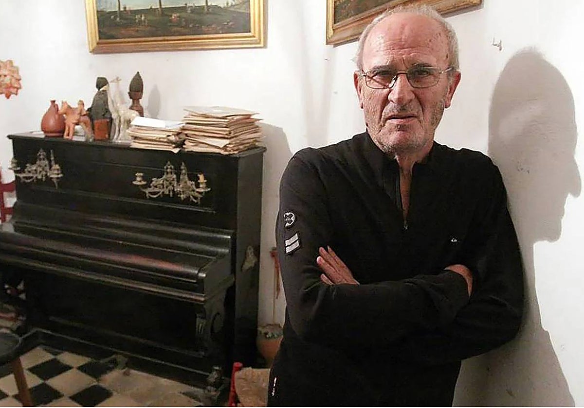 El dramaturgo Miguel Romero Esteo ha sido confundido por la Junta de Andalucía en su propio premio.