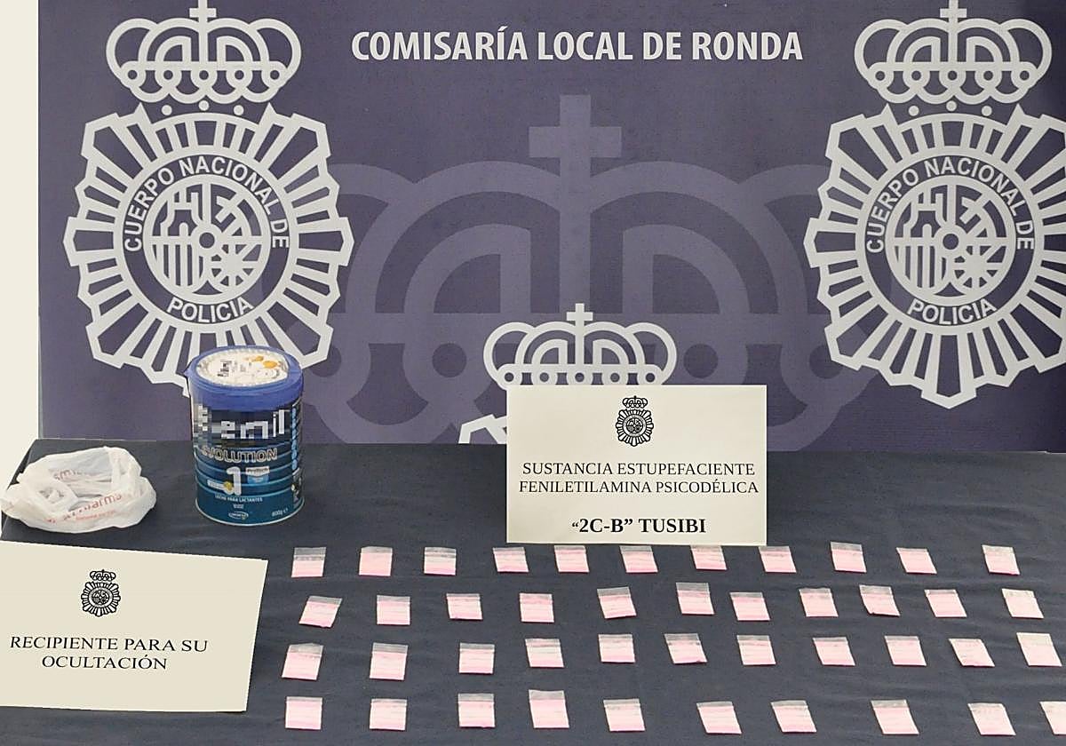 Detenida en Ronda en un control de vehículos una pareja que portaba 43 dosis de cocaína