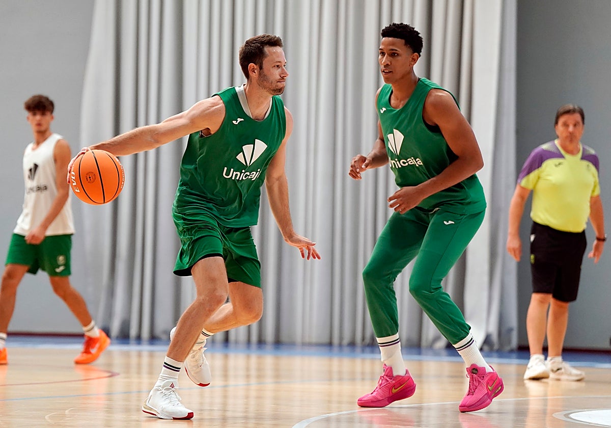 Kalinoski y Tyson Pérez, en un entrenamiento reciente.