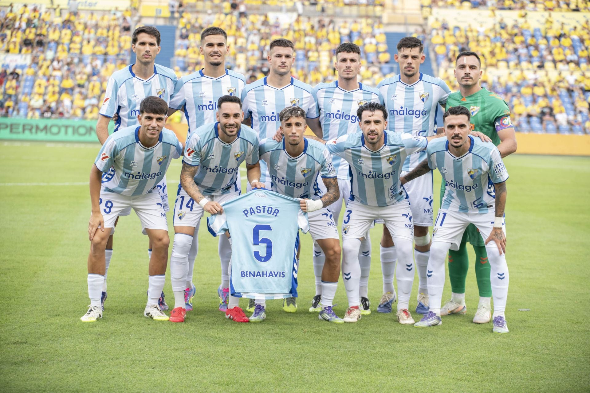 El partido Las Palmas- Málaga, en imágenes