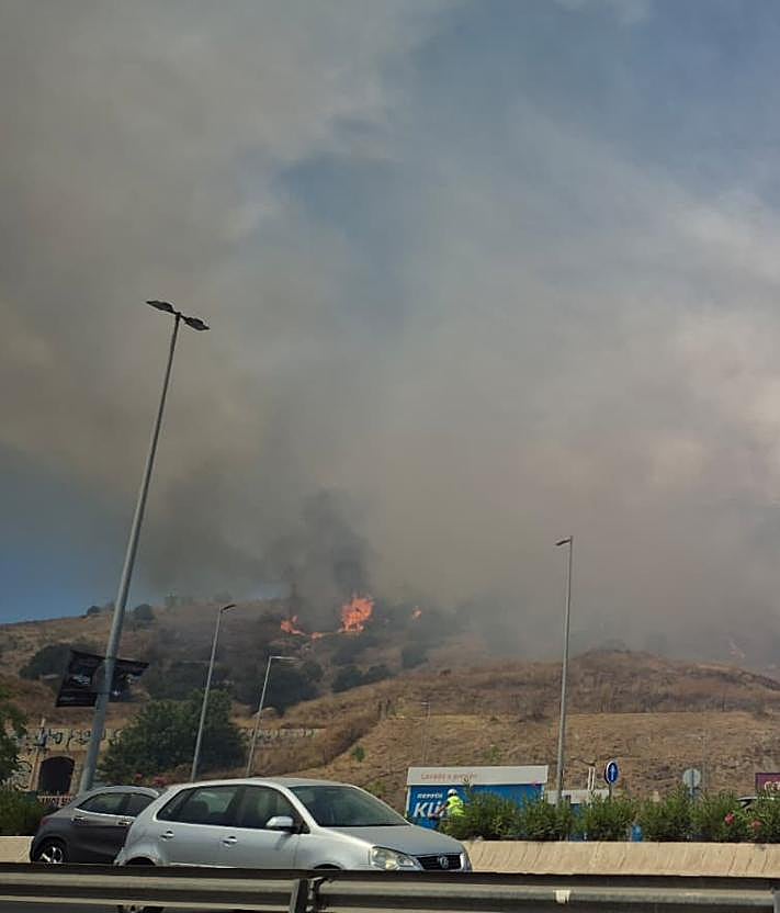 Imagen secundaria 2 - Extinguido el incendio en Monte Coronado en Málaga tras más de 22 horas activo