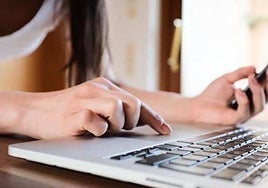 Entrenadores, profesores, monitores… ¿qué exige la ley para trabajar con menores?