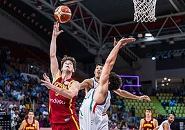 Saint-Supéry, en una acción ofensiva del España-Italia.