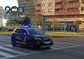 Detenido un ladrón «descuidero» en patinete por varios robos de teléfonos móviles en Málaga