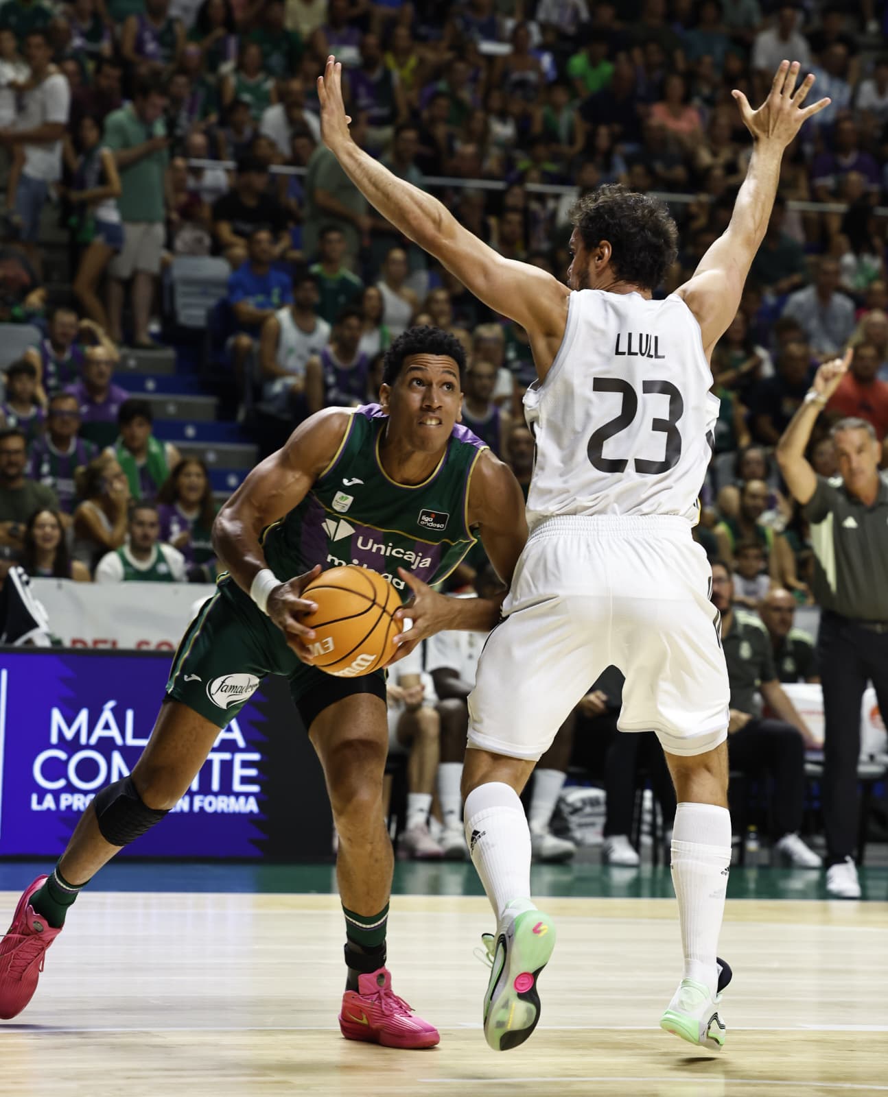 Fotos de la final del Torneo Costa del Sol Unicaja-Real Madrid