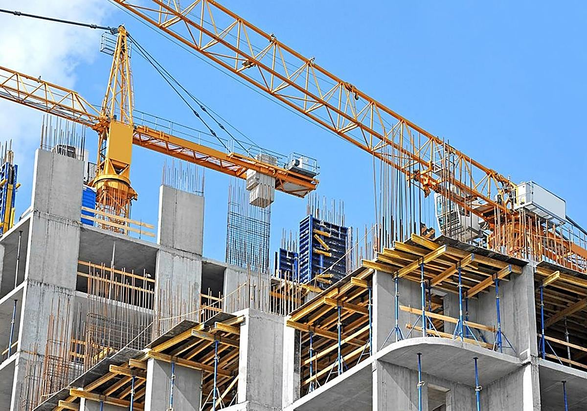 El Observatorio Económico de Andalucía apunta a una recuperación del sector de la construcción.