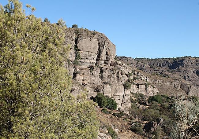Formaciones geológicas en el Monte Redondo.