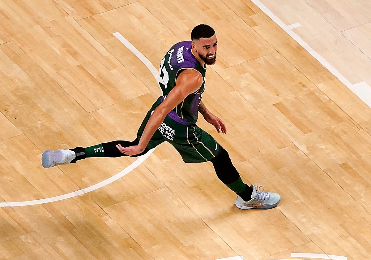Chris Duarte celebra una canasta en su estreno con el Unicaja frente al Real Madrid.
