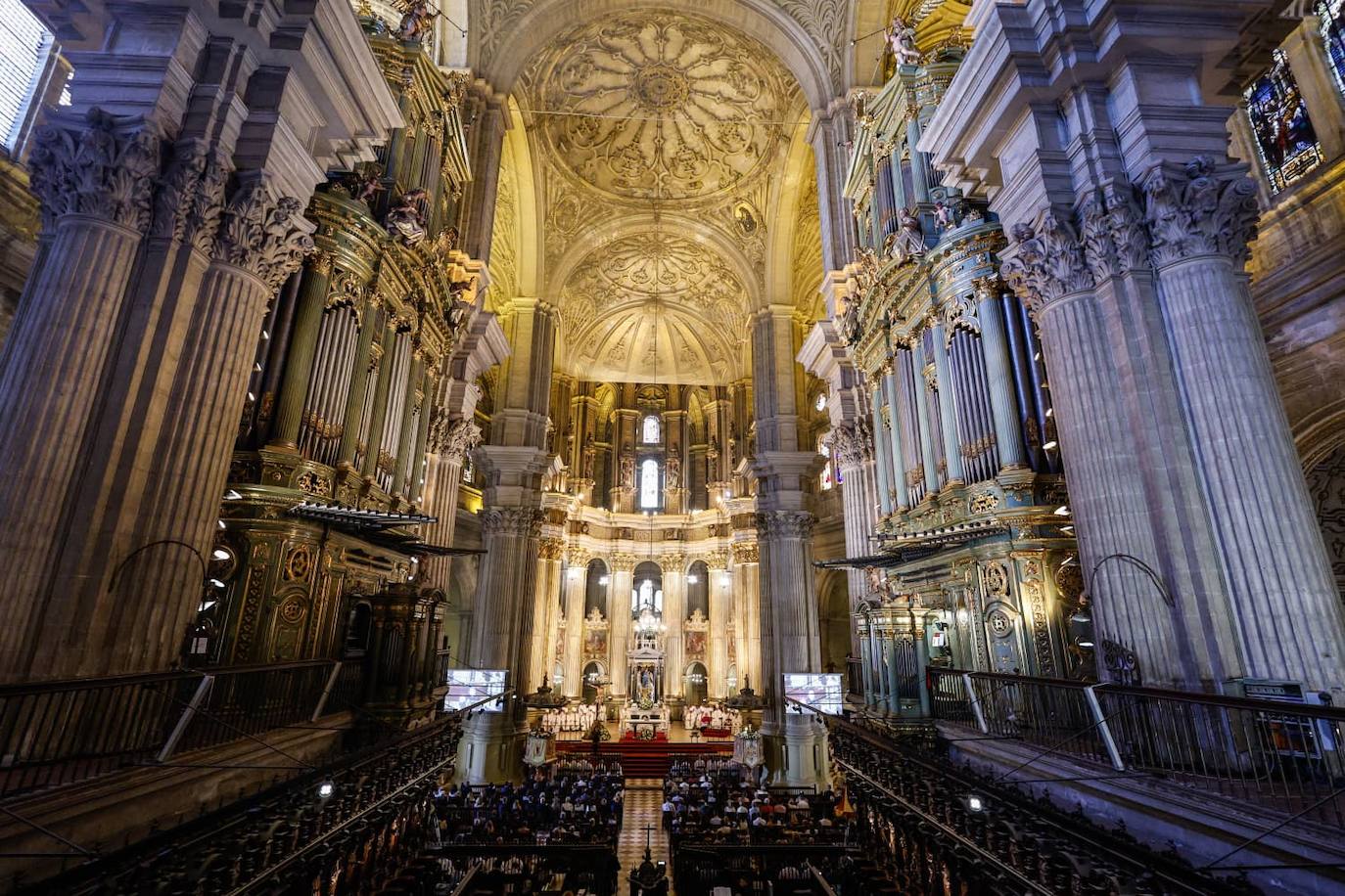José Antonio Satué toma posesión como nuevo obispo de Málaga