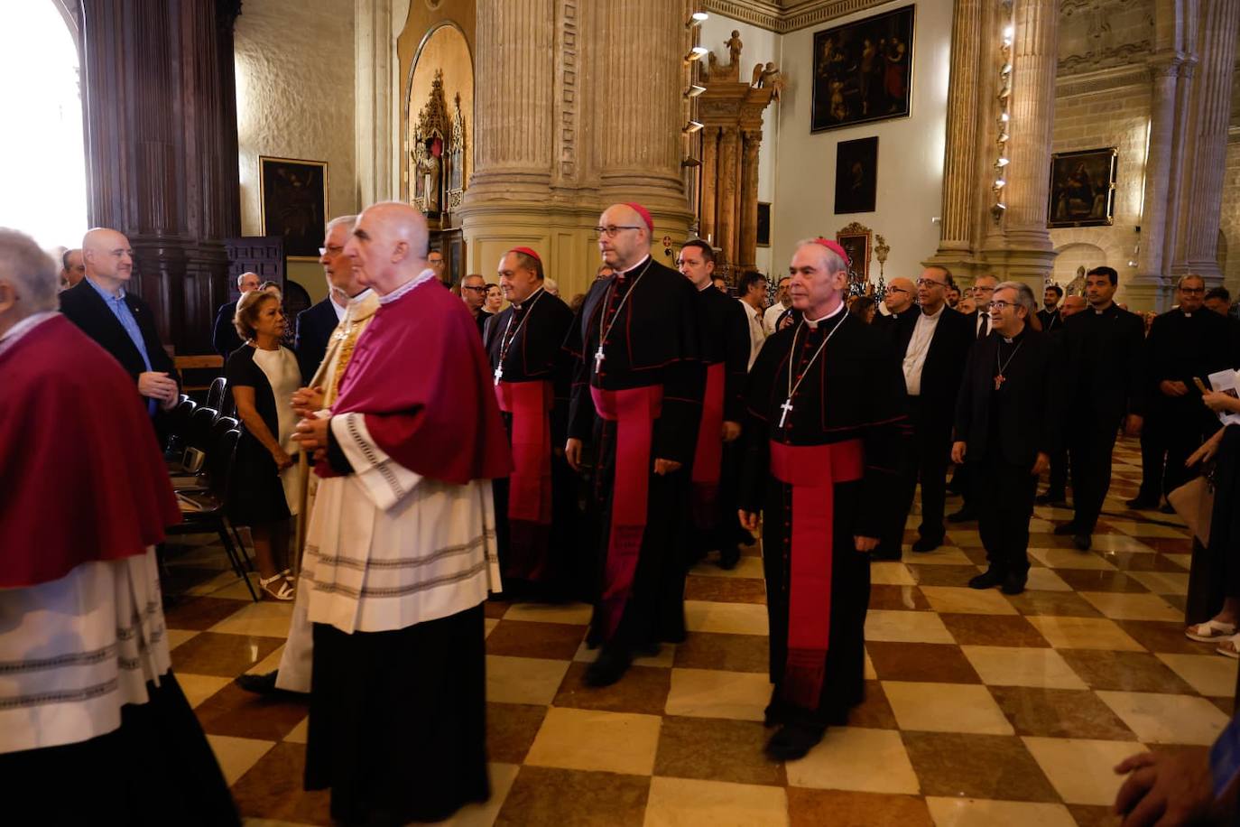 José Antonio Satué toma posesión como nuevo obispo de Málaga