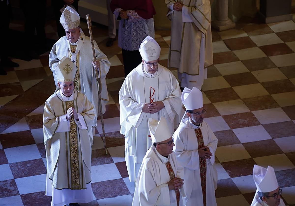 El nuevo obispo habla sobre el Huesca-Málaga que se disputa hoy