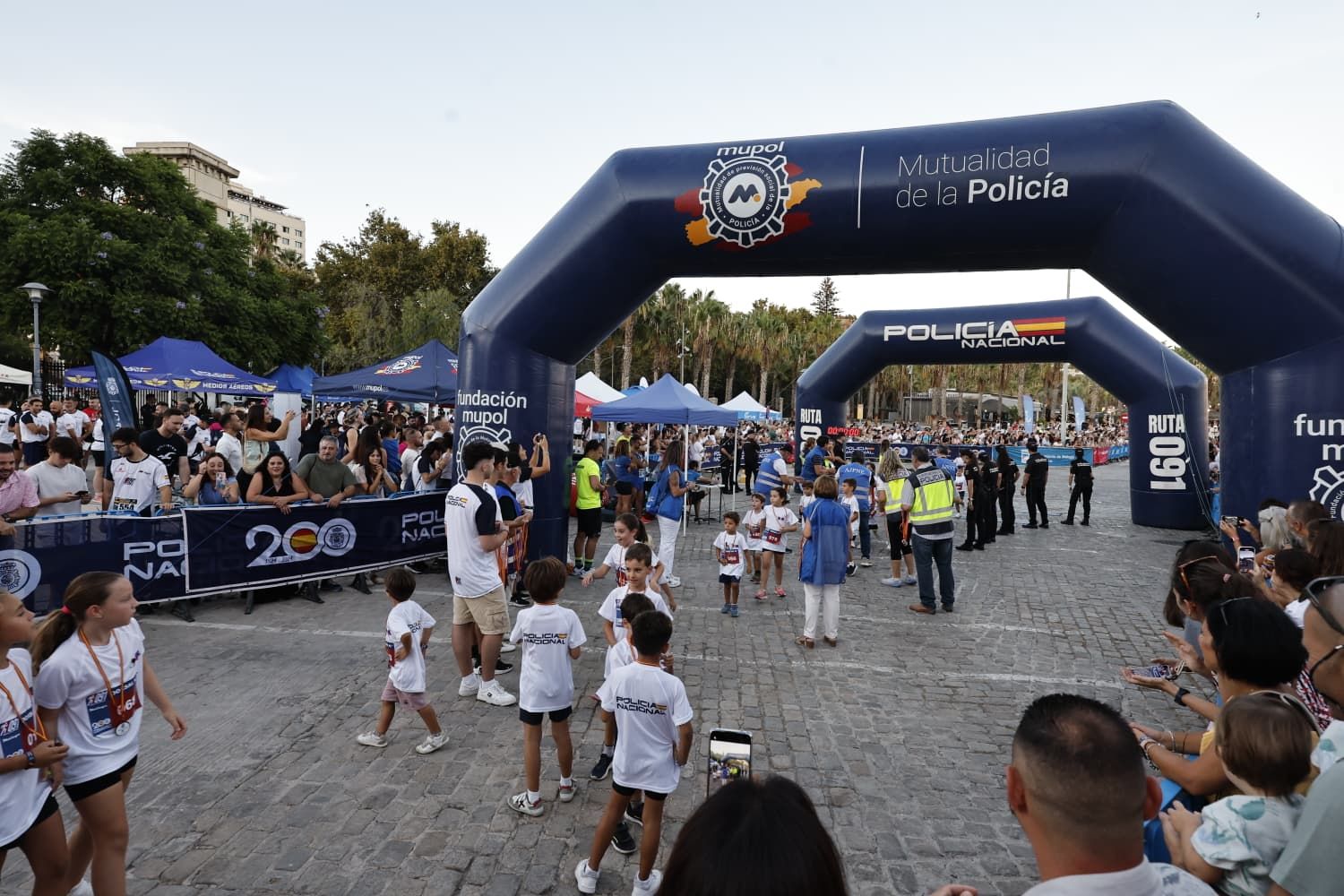 La VII Ruta 091 Málaga a beneficio de la Fundación El Rico, en imágenes