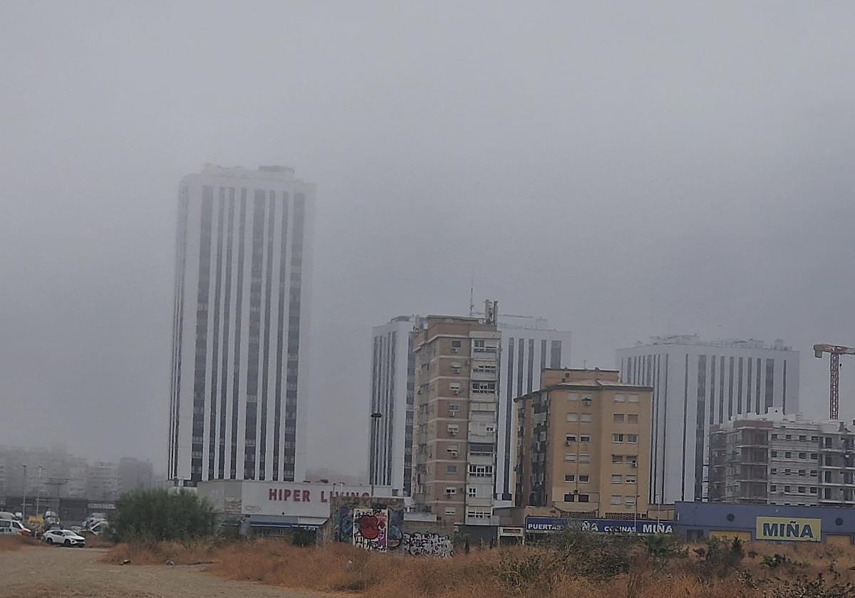 El taró ha cubierto parte de la capital esta mañana.