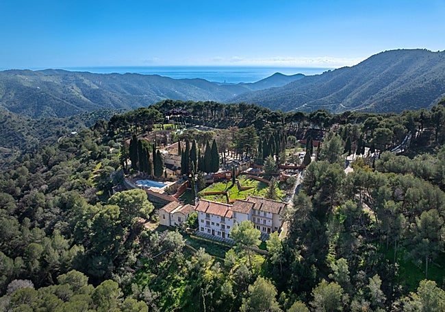 El hotel está enclavado en Los Montes de Málaga.