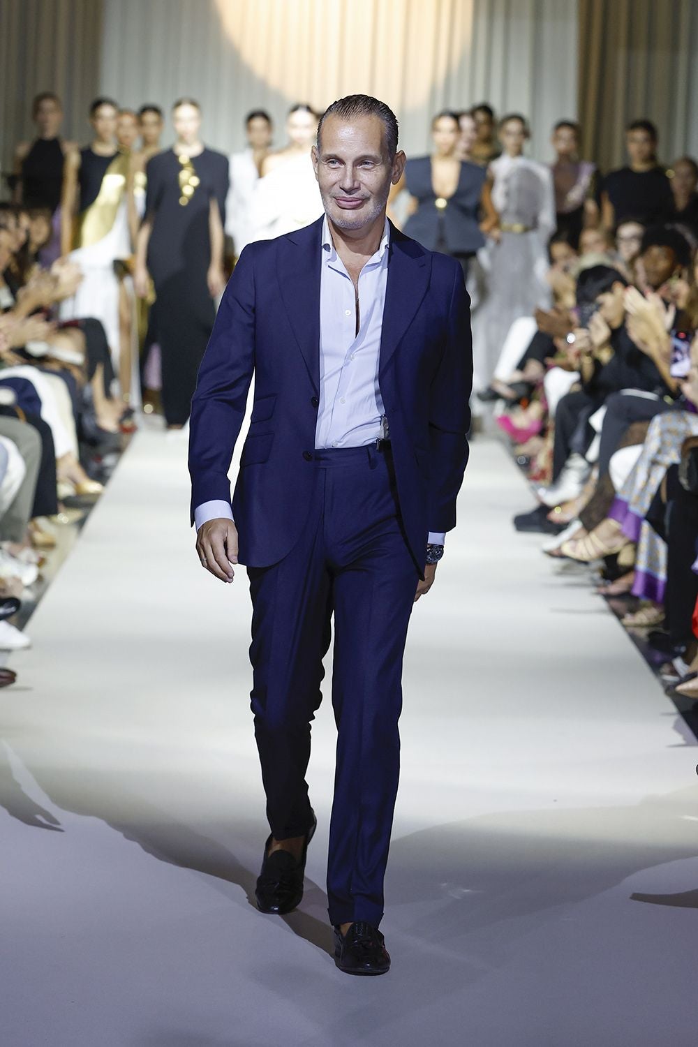 Las propuestas del malagueño Rafael Urquizar en la Mercedes-Benz Fashion Week Madrid