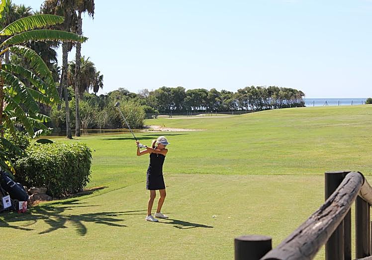 Las espectaculares vistas que ofrece Los Moriscos Club de Golf.