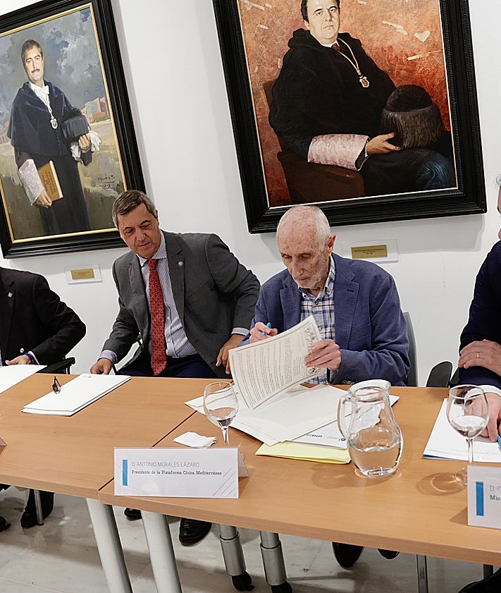 Imagen secundaria 2 - La UMA firma el manifiesto por la cultura como derecho fundamental