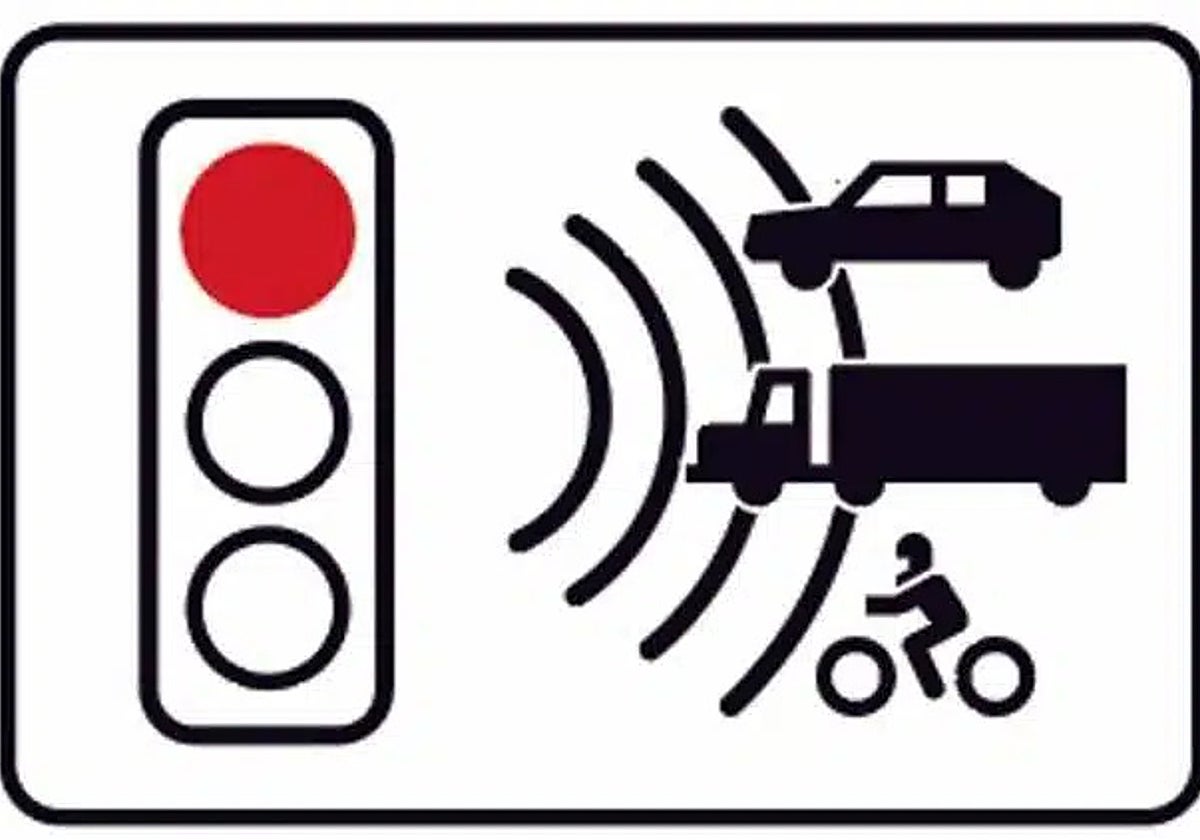 Así son las señales que advierten de las posibles multas.