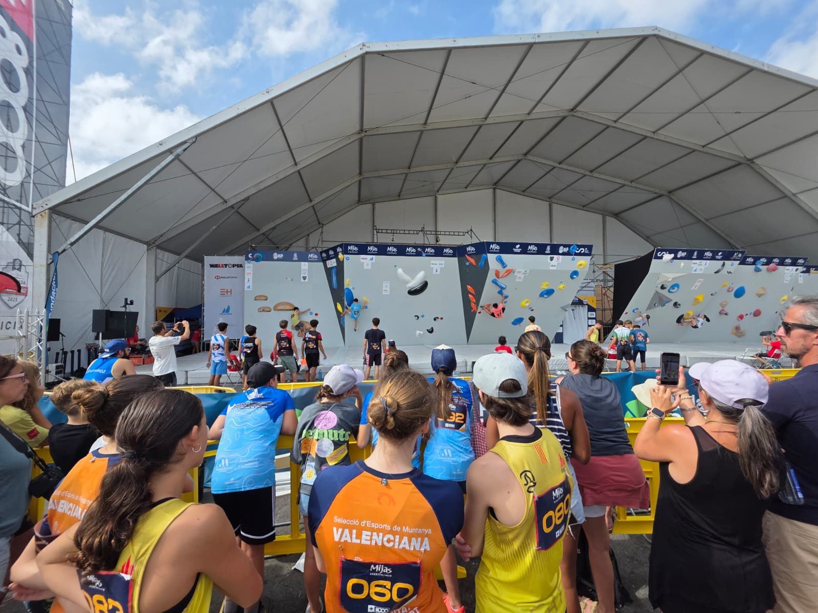 Mijas recibe al presente y futuro de la escalada nacional