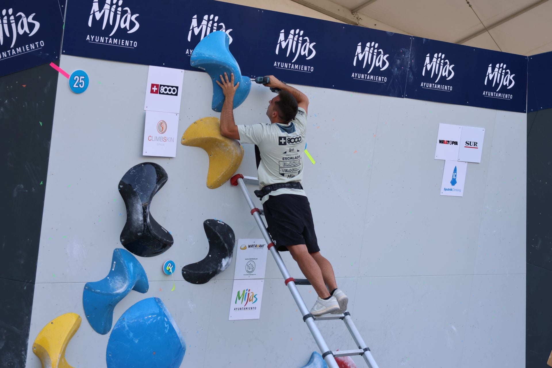 Mijas recibe al presente y futuro de la escalada nacional