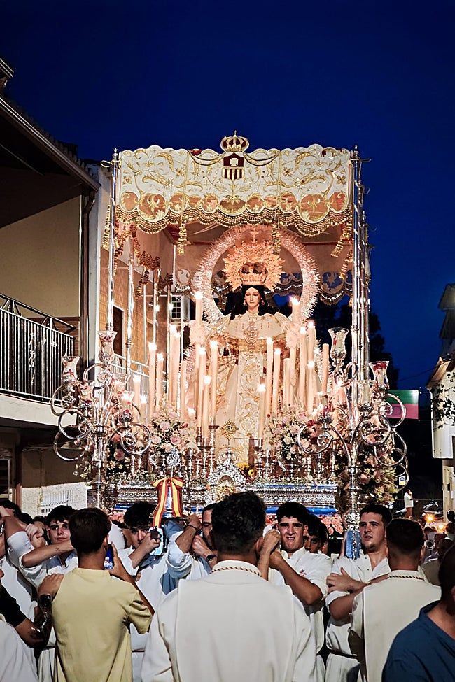 La Virgen de las Mercedes, cuando empezaba a caer la noche.